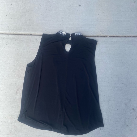 Night Out Sleeveless Top 🖤 - Picture 6 of 9